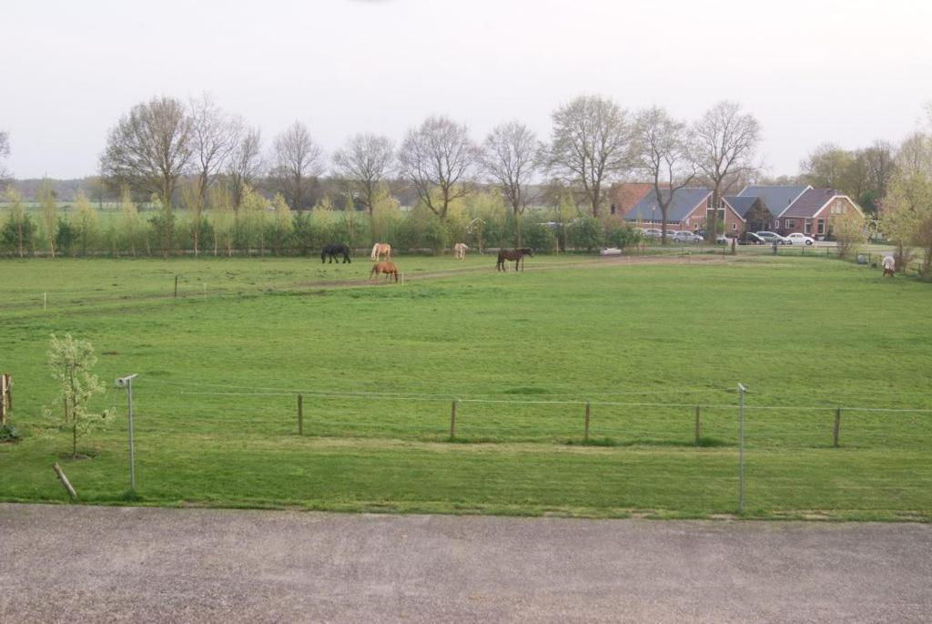 Bron Van Rust Siegerswoude Exterior foto